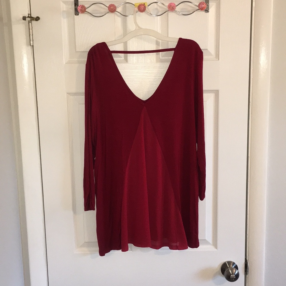 August‎ Silk Top. EUC. - Picture 2 of 4